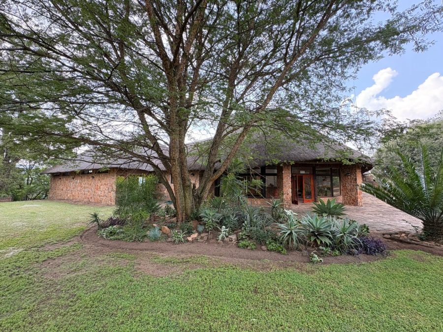 2 Bedroom Property for Sale in Utopia Nature Estate North West